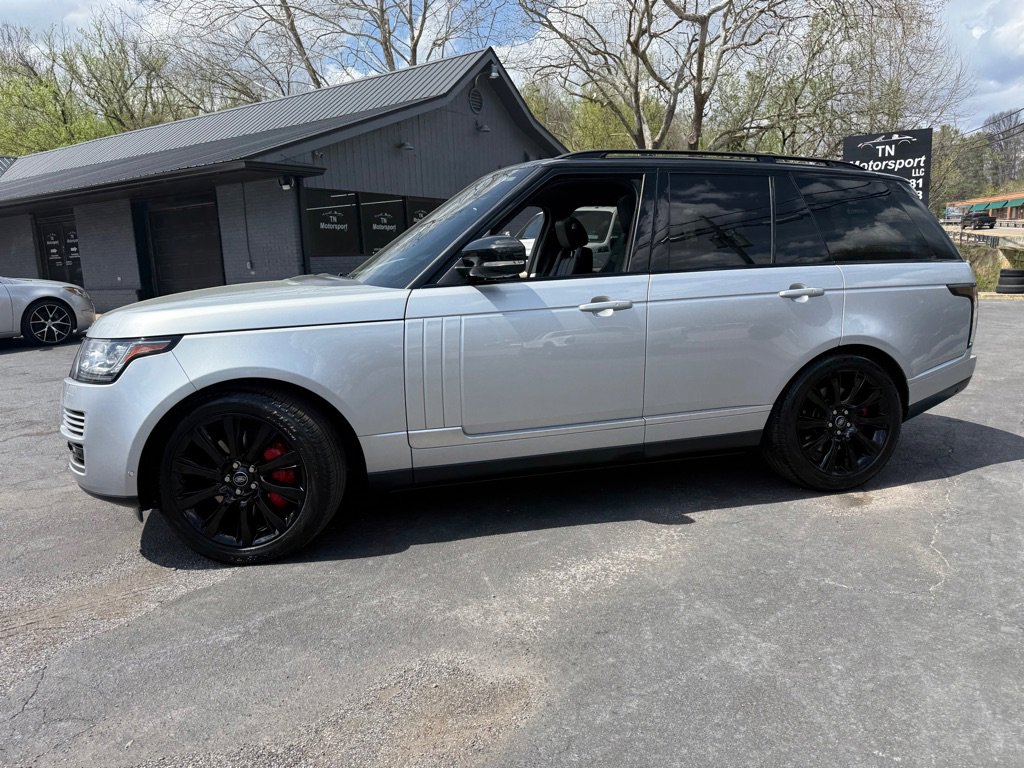 Used 2015 Land Rover Range Rover Supercharged image 31