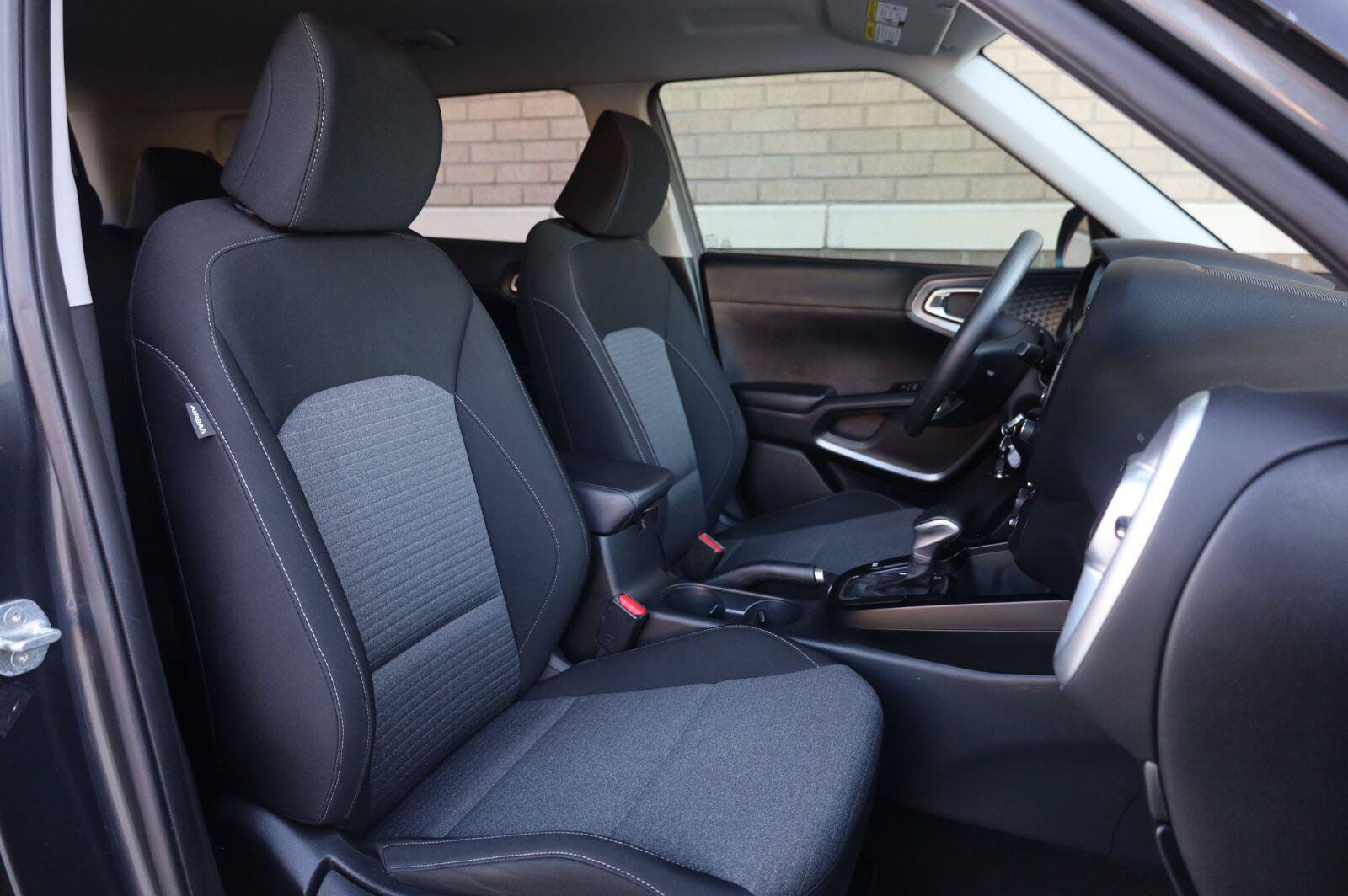 Used 2021 Kia Soul S FWD image 28