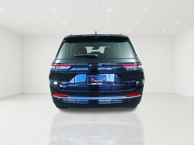 Used 2026 Jeep Grand Cherokee Limited AWD/4WD image 6
