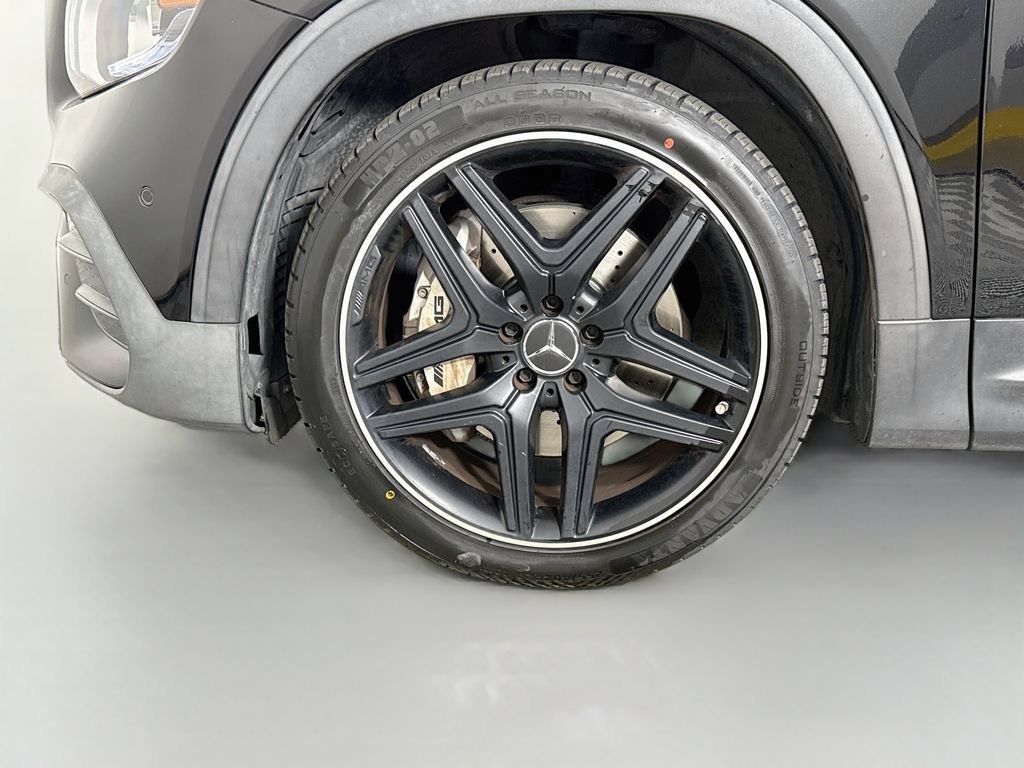 Used 2021 Mercedes-Benz GLB 35 AMG 4MATIC image 31