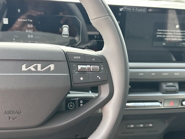 New 2027 Kia EV3 FWD image 8