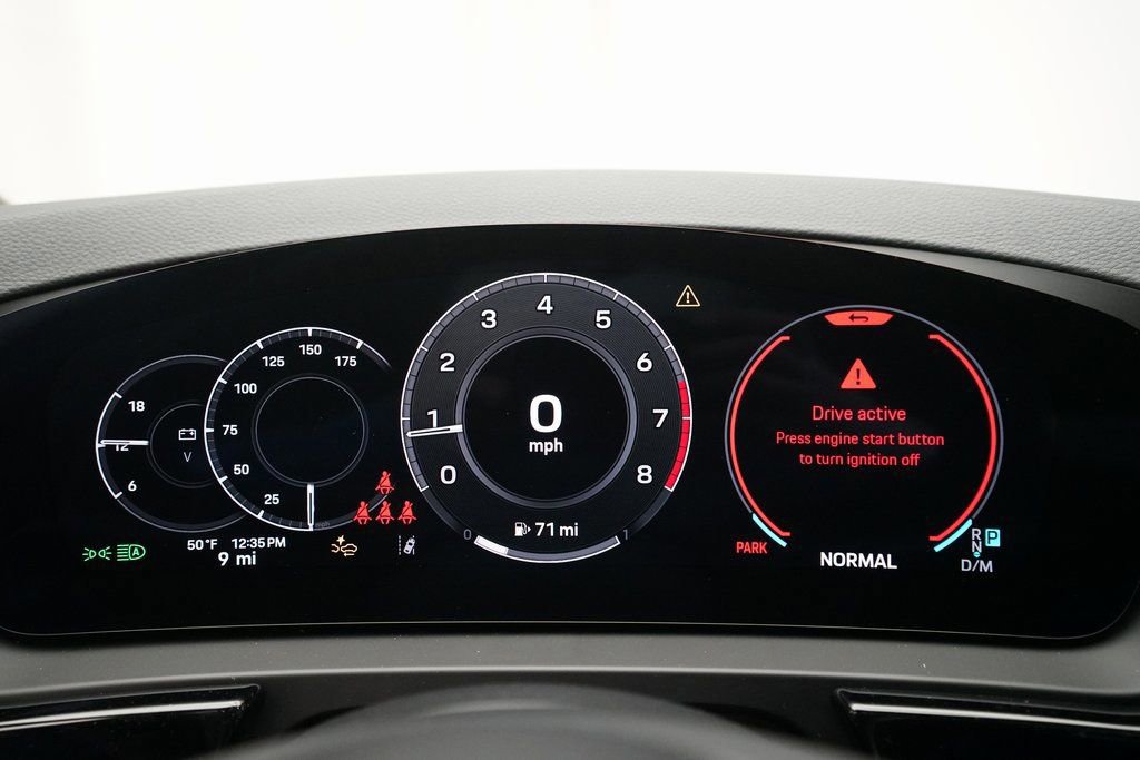 Certified 2026 Porsche Cayenne Coupe image 21