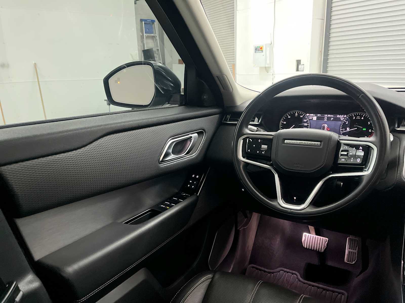 Used 2021 Land Rover Range Rover Velar R-Dynamic S AWD/4WD image 15