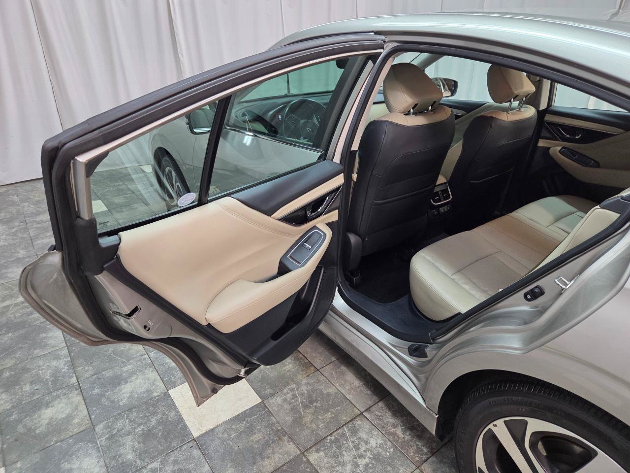 Used 2020 Subaru Legacy Limited AWD/4WD image 11