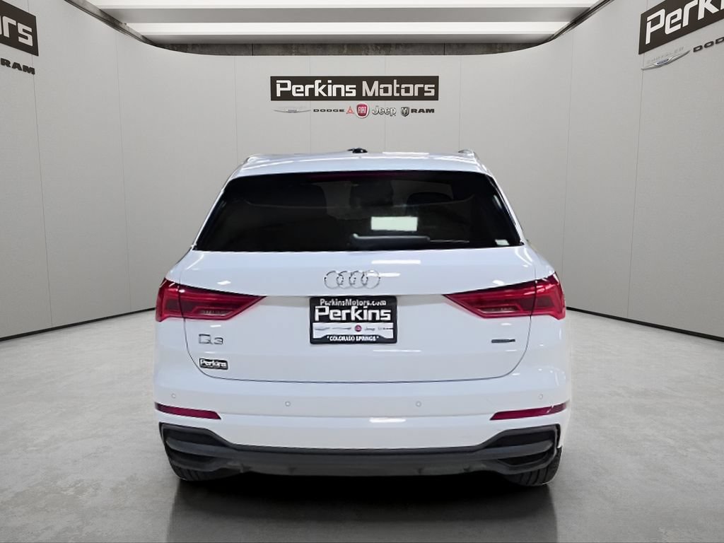 Used 2025 Audi Q3 2.0T Premium AWD/4WD image 4