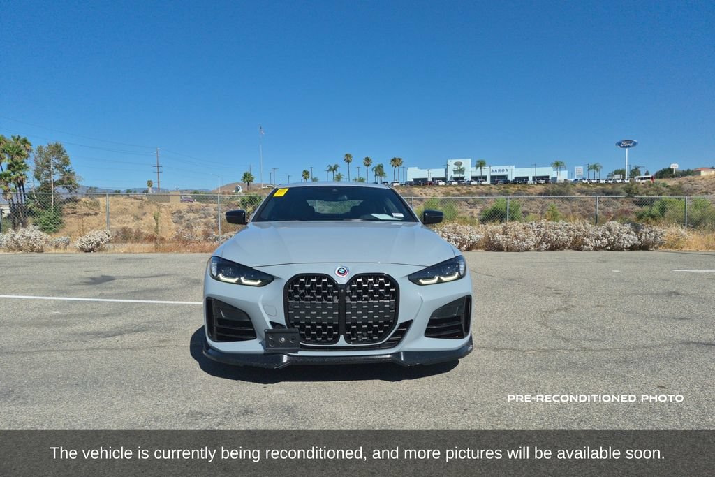 Used 2023 BMW M440i Coupe w/ Premium Package RWD image 2