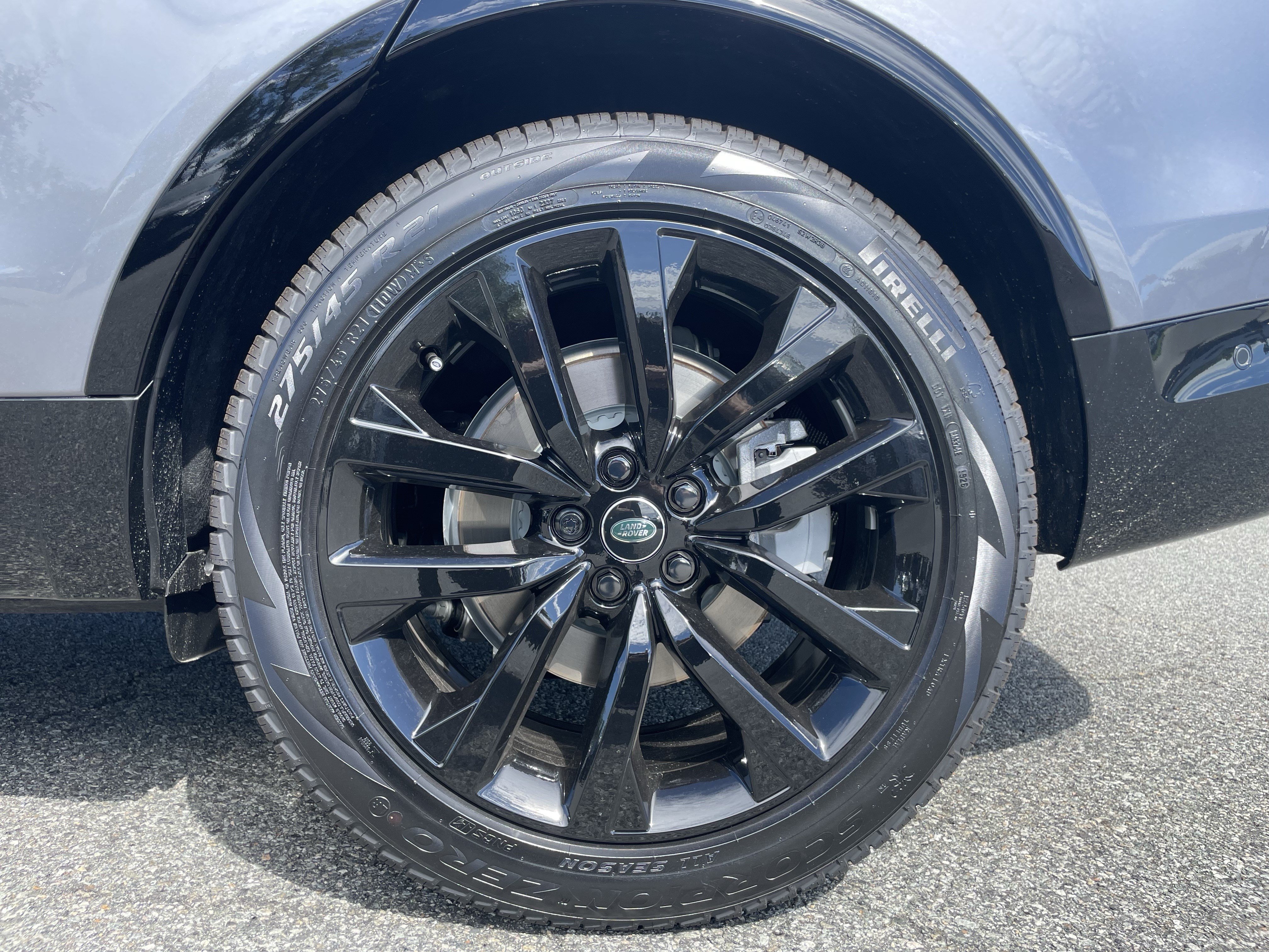 New 2026 Land Rover Discovery Dynamic SE AWD/4WD image 10