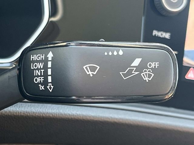 Used 2022 Volkswagen Jetta SEL FWD image 39