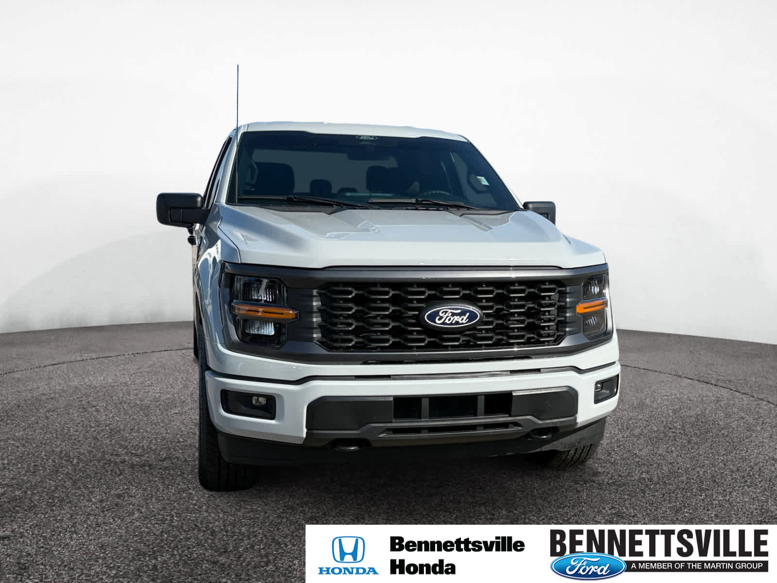 Used 2024 Ford F150 STX image 8