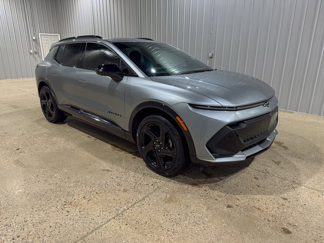 Used 2024 Chevrolet Equinox EV RS image 8