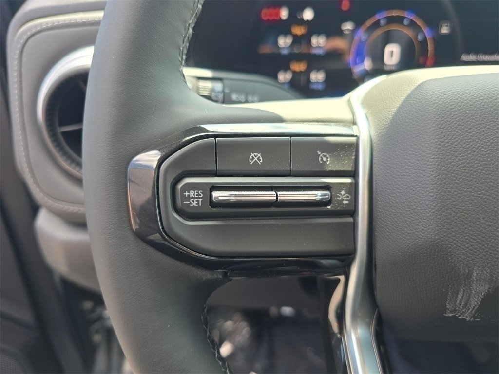 New 2025 Chevrolet Colorado LT w/ LT Convenience Package image 22