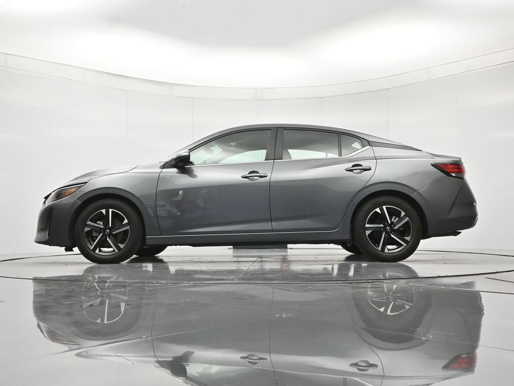 Used 2024 Nissan Sentra SV FWD image 43