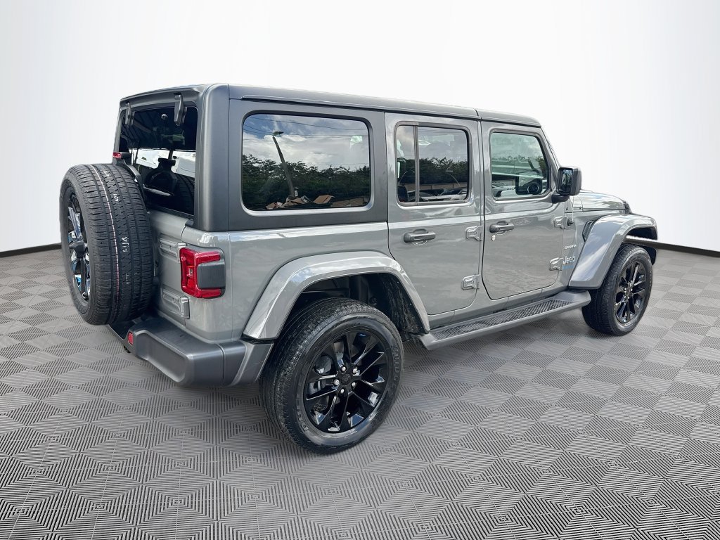 Certified 2023 Jeep Wrangler Unlimited Sahara w/ Cold Weather Group AWD/4WD image 6