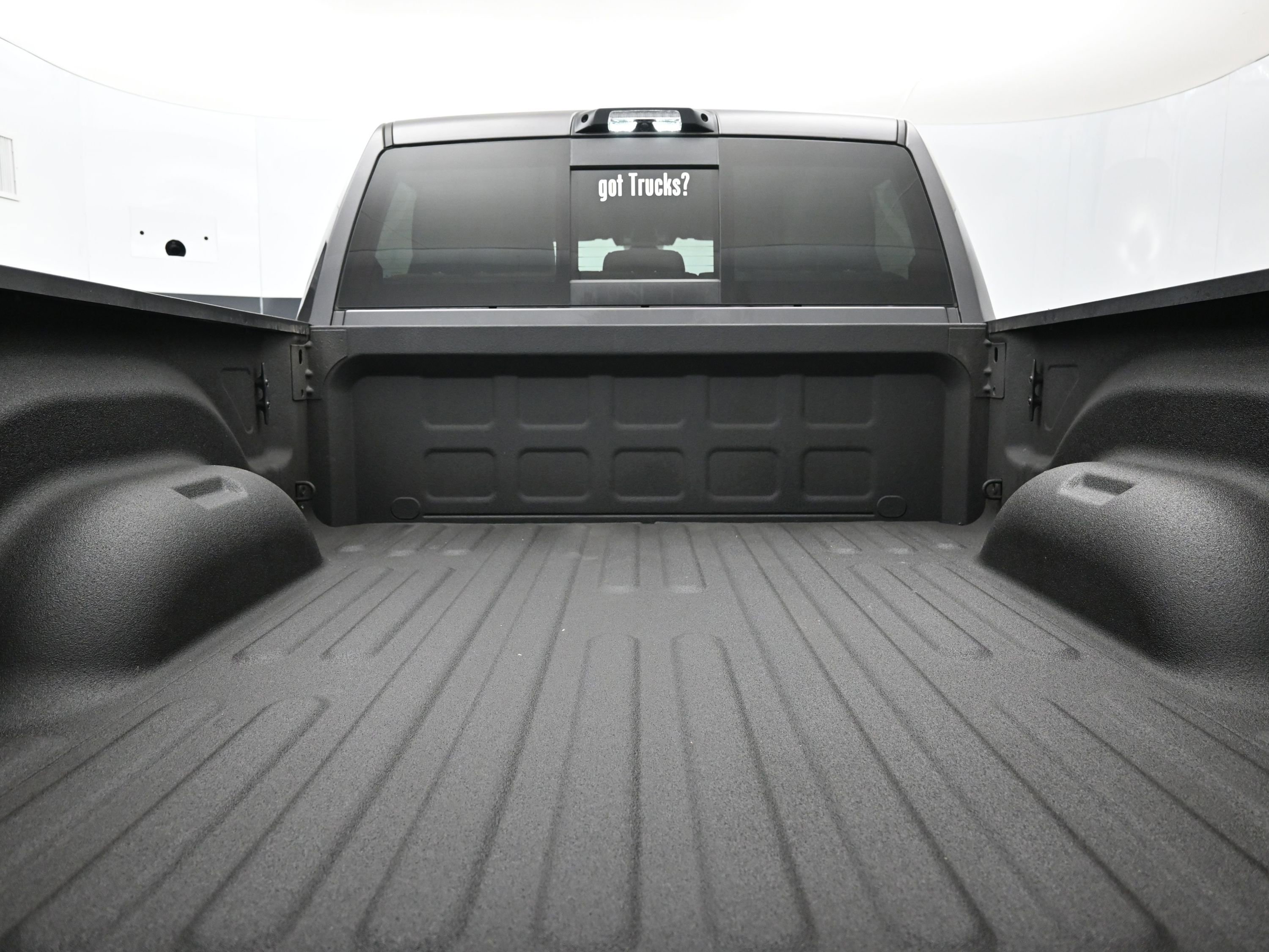 Used 2023 RAM 2500 Limited image 7