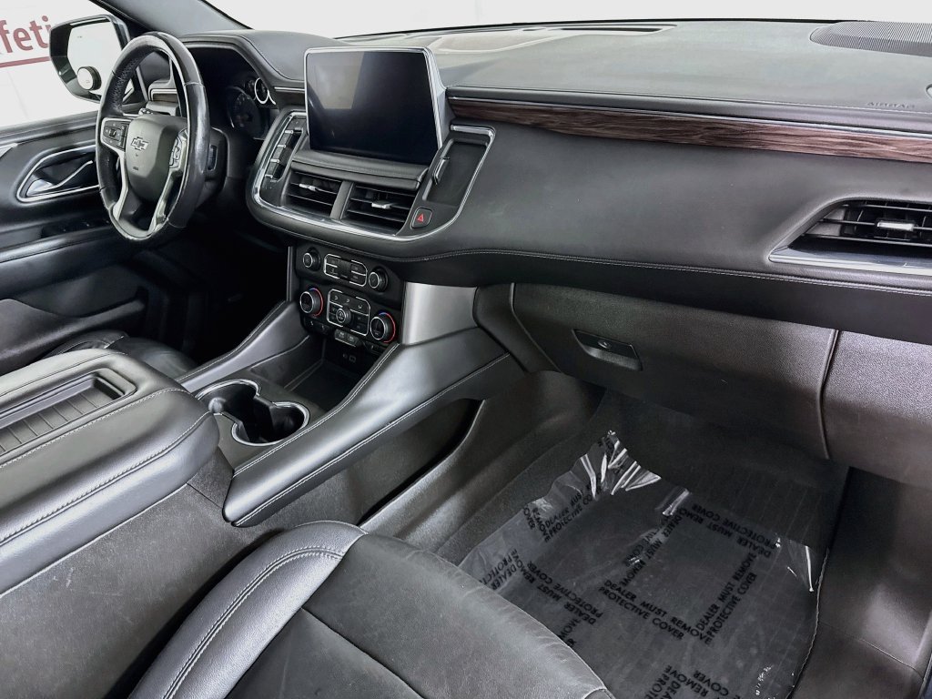 Used 2021 Chevrolet Tahoe Z71 w/ Luxury Package AWD/4WD image 36