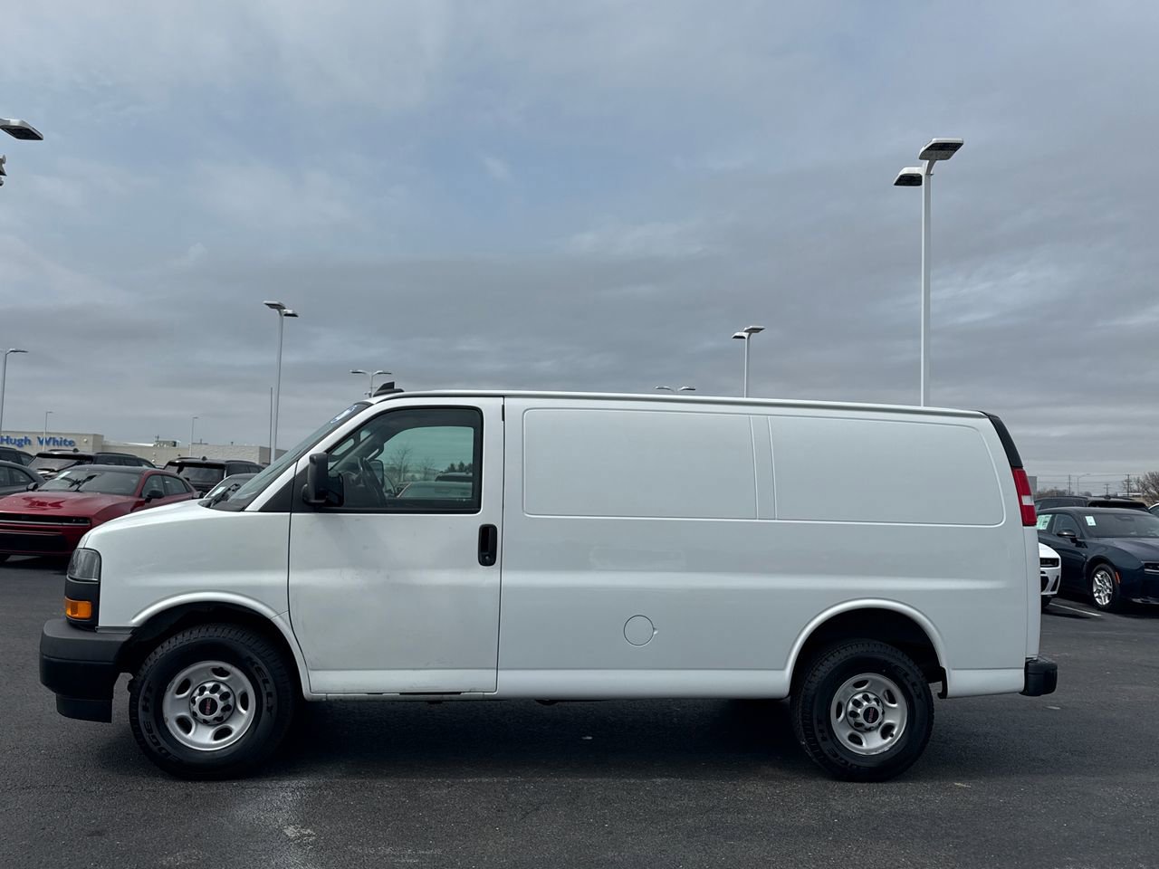 Used 2020 GMC Savana 2500 w/ Driver Convenience Package image 6