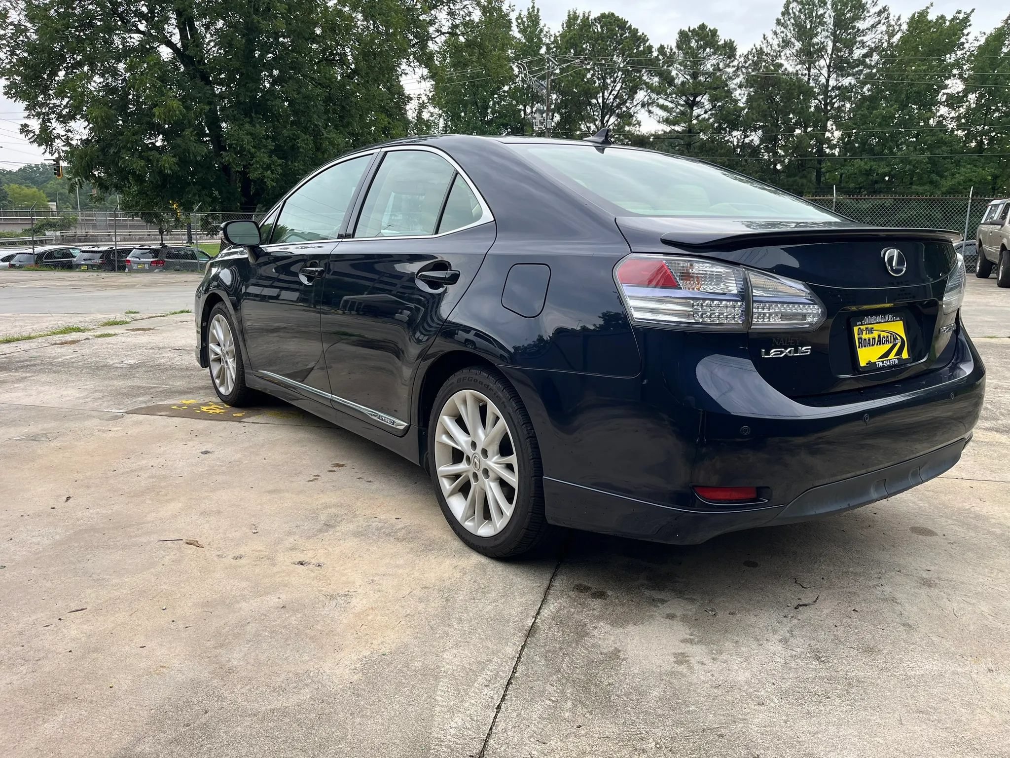 Used 2010 Lexus HS 250h Premium w/ Park Assist Pkg FWD image 5