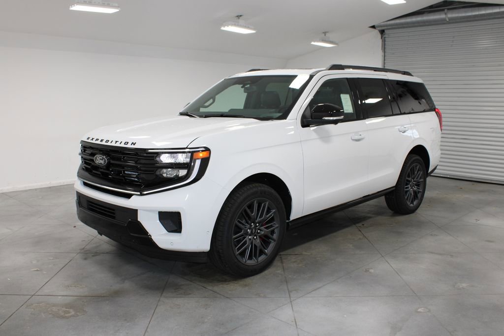 New 2025 Ford Expedition Platinum w/ Stealth Performance Package image 3