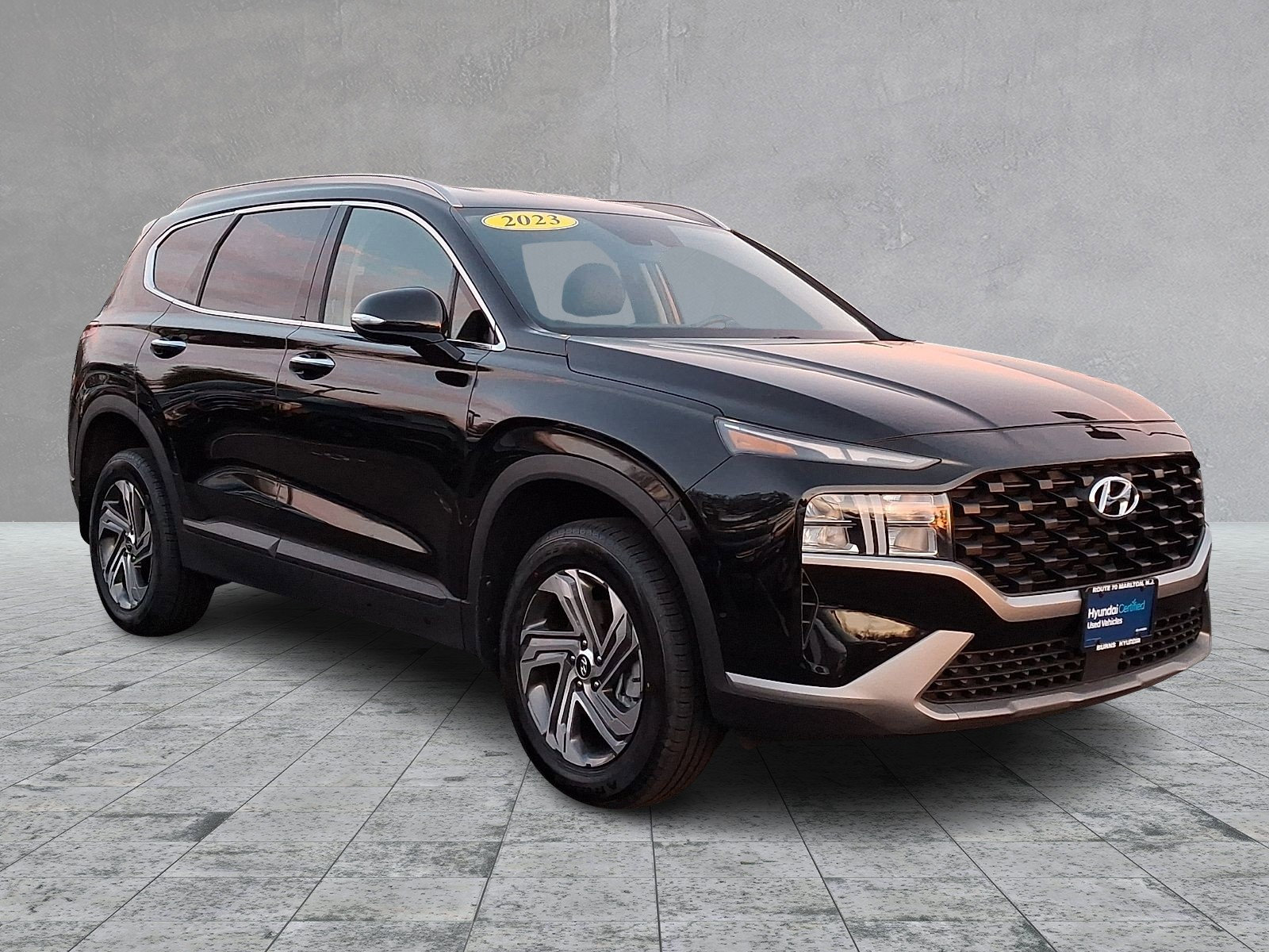 Certified 2023 Hyundai Santa Fe SEL AWD/4WD image 2