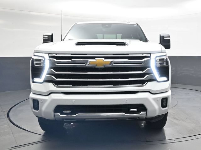 Used 2024 Chevrolet Silverado 2500 High Country w/ High Country Premium Package AWD/4WD image 10