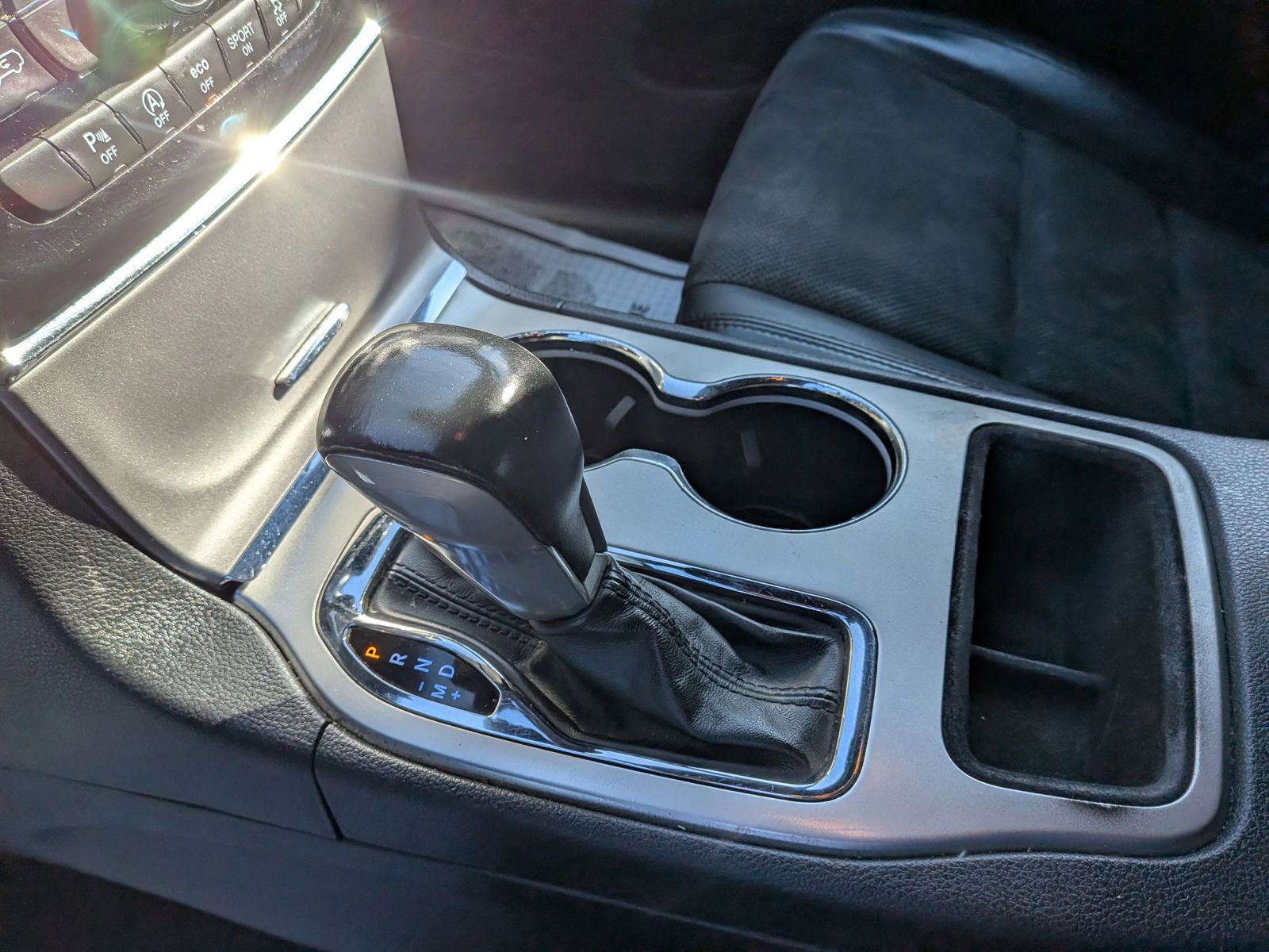 Used 2019 Jeep Grand Cherokee Altitude image 57