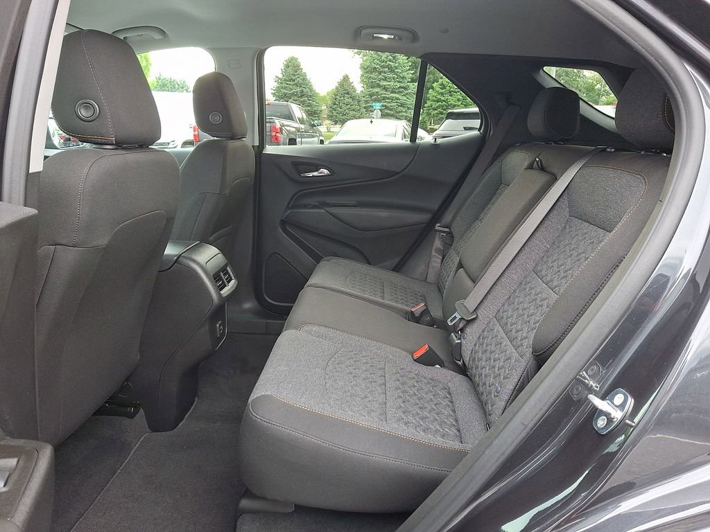 Used 2022 Chevrolet Equinox LT AWD/4WD image 12