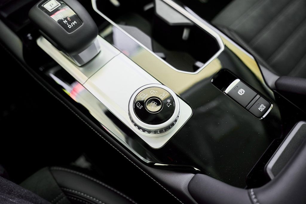 New 2026 Mitsubishi Outlander SE FWD image 47