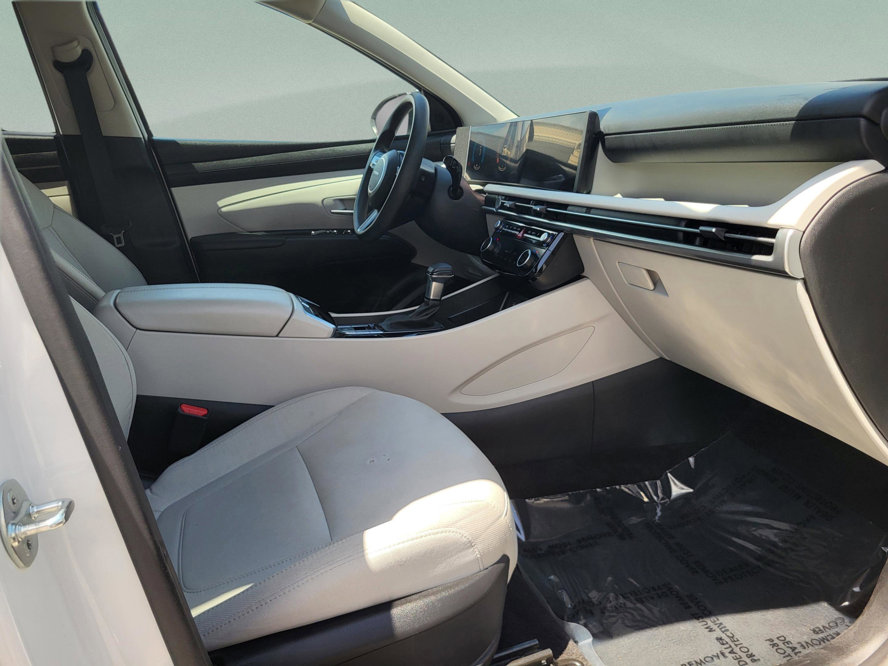 Used 2025 Hyundai Tucson SEL image 22