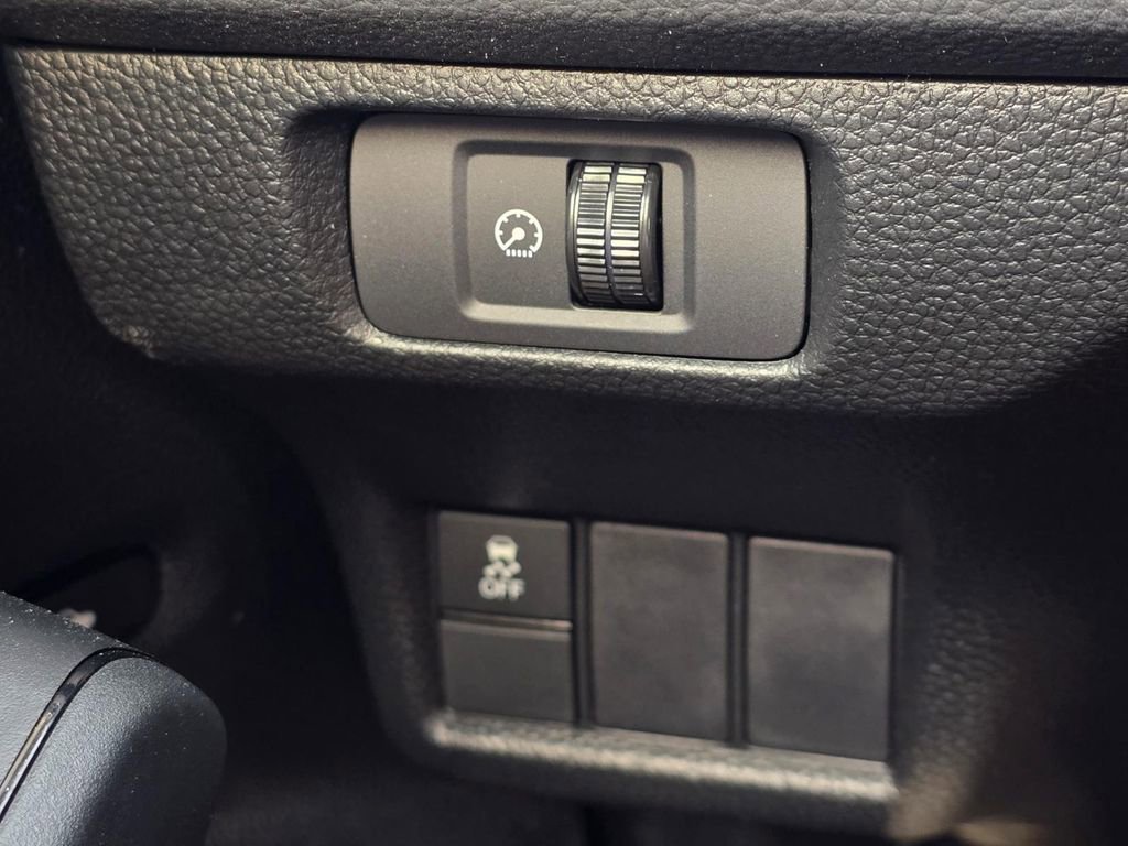Certified 2025 Honda Civic Sport image 22