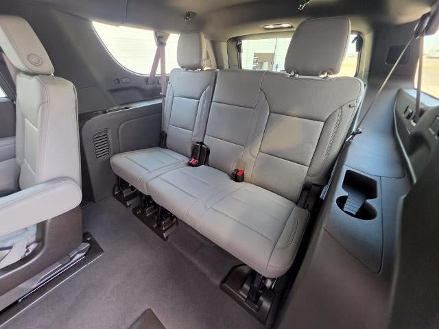 New 2027 Chevrolet Suburban Z71 w/ Comfort Package AWD/4WD image 32