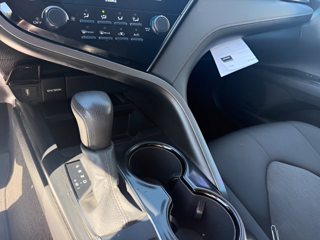 Used 2020 Toyota Camry LE w/ Carpet Mat Package AWD/4WD image 13