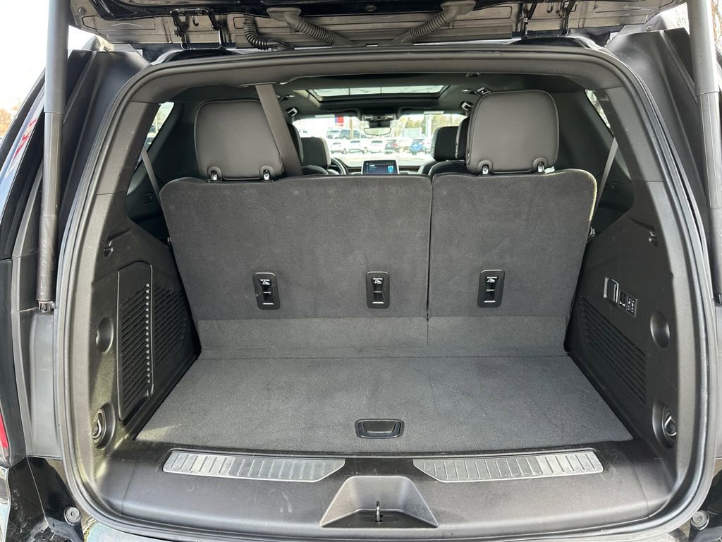 Used 2024 Chevrolet Tahoe High Country image 24