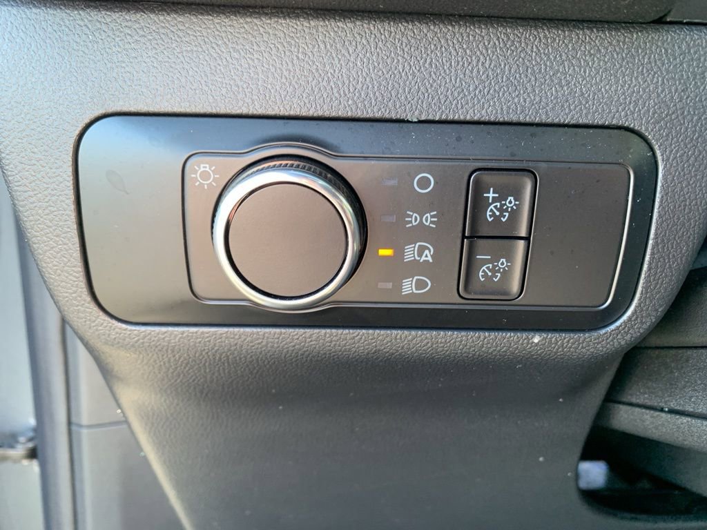 Used 2025 Ford Escape ST-Line image 20