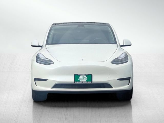 Used 2023 Tesla Model Y Long Range image 2