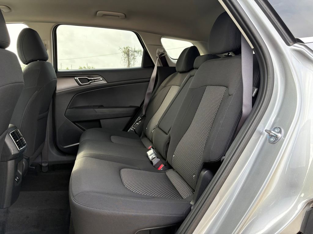 New 2026 Kia Sportage LX FWD image 14