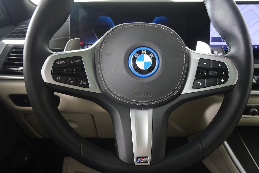Certified 2026 BMW X5 xDrive50e w/ Executive Package AWD/4WD image 18
