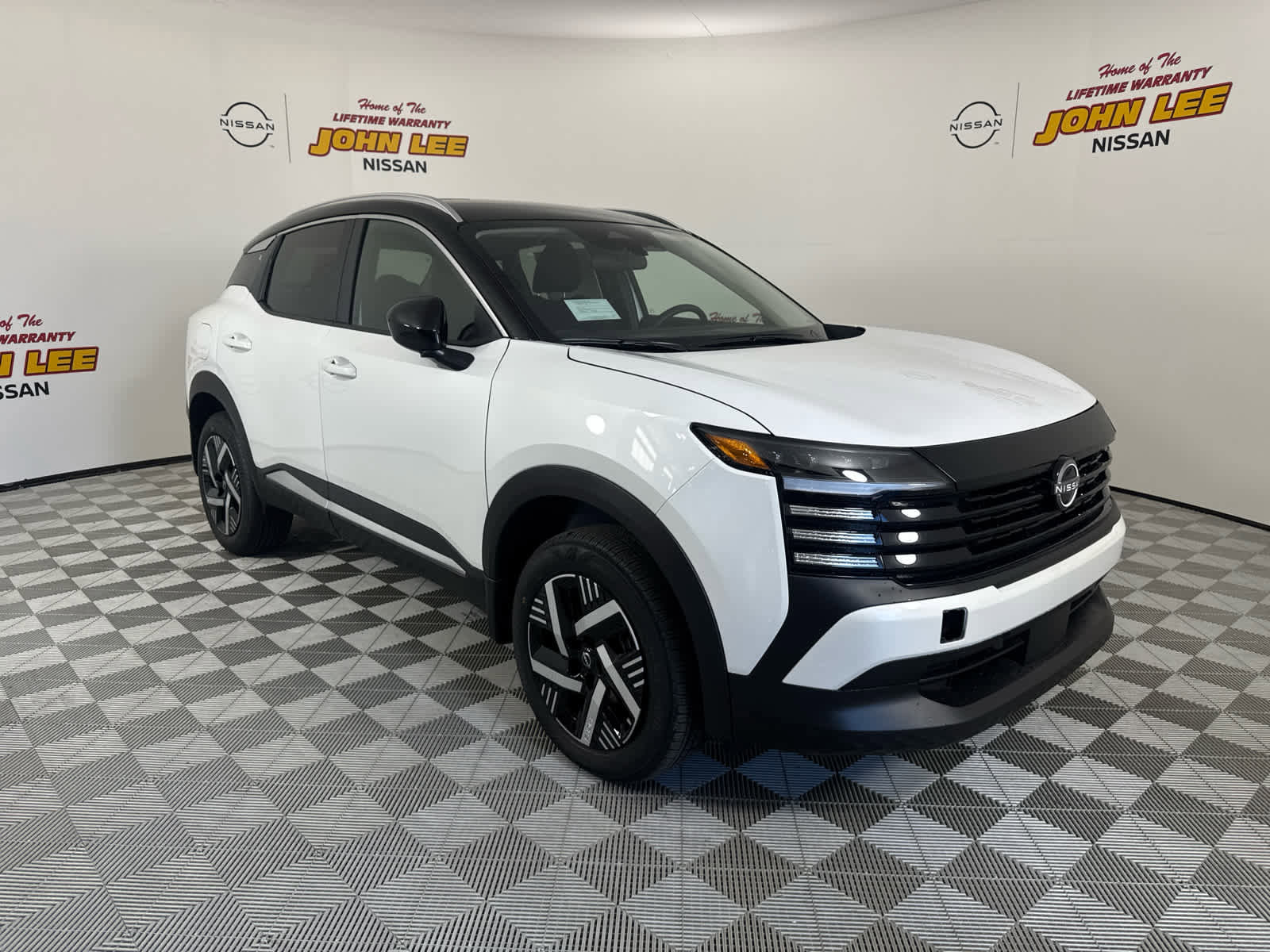 New 2026 Nissan Kicks SV image 8