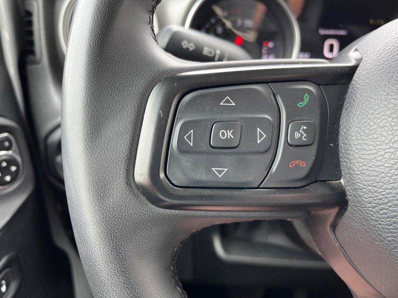 Used 2023 Jeep Wrangler Unlimited image 16