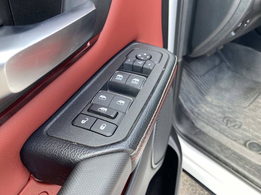 Used 2025 RAM 1500 Rebel w/ Rebel Level 1 Equipment Group AWD/4WD image 19