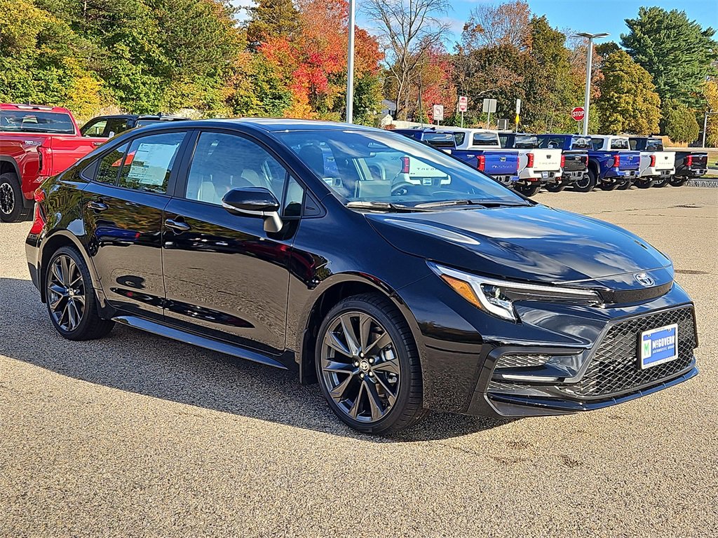New 2026 Toyota Corolla SE image 2
