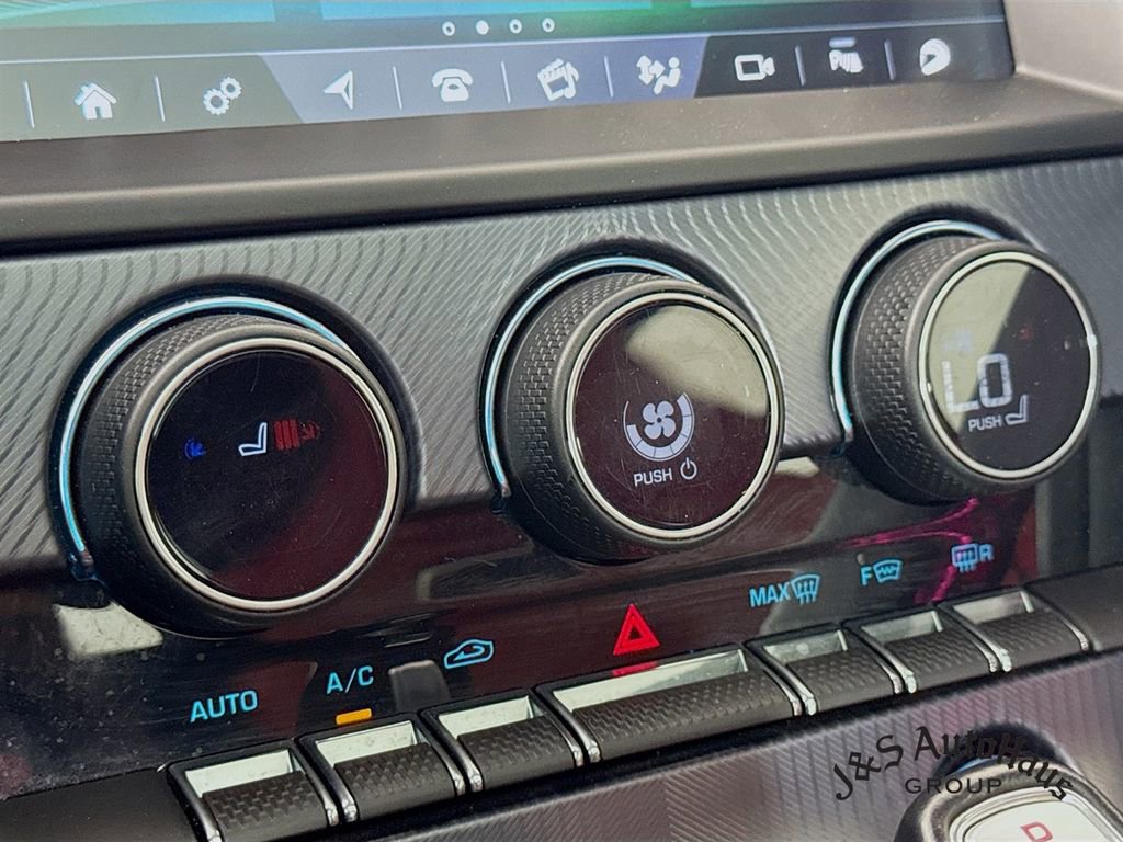 Used 2022 Jaguar F-TYPE R-Dynamic image 26