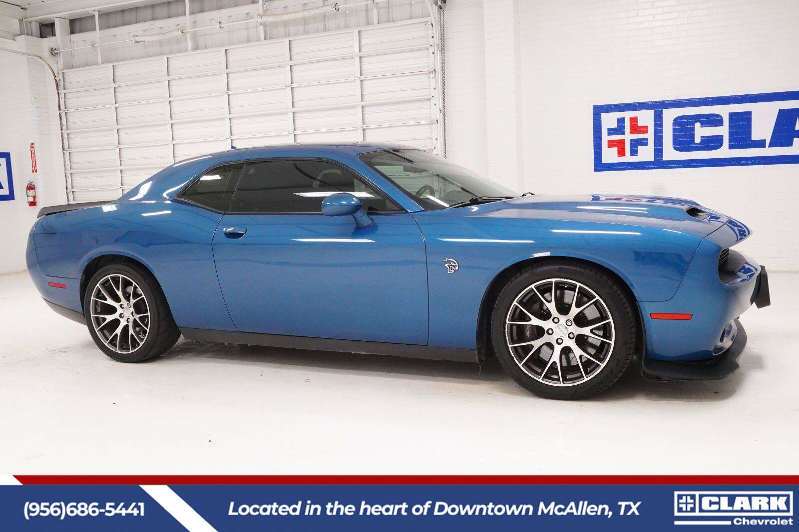 Used 2022 Dodge Challenger SRT Hellcat RWD image 4