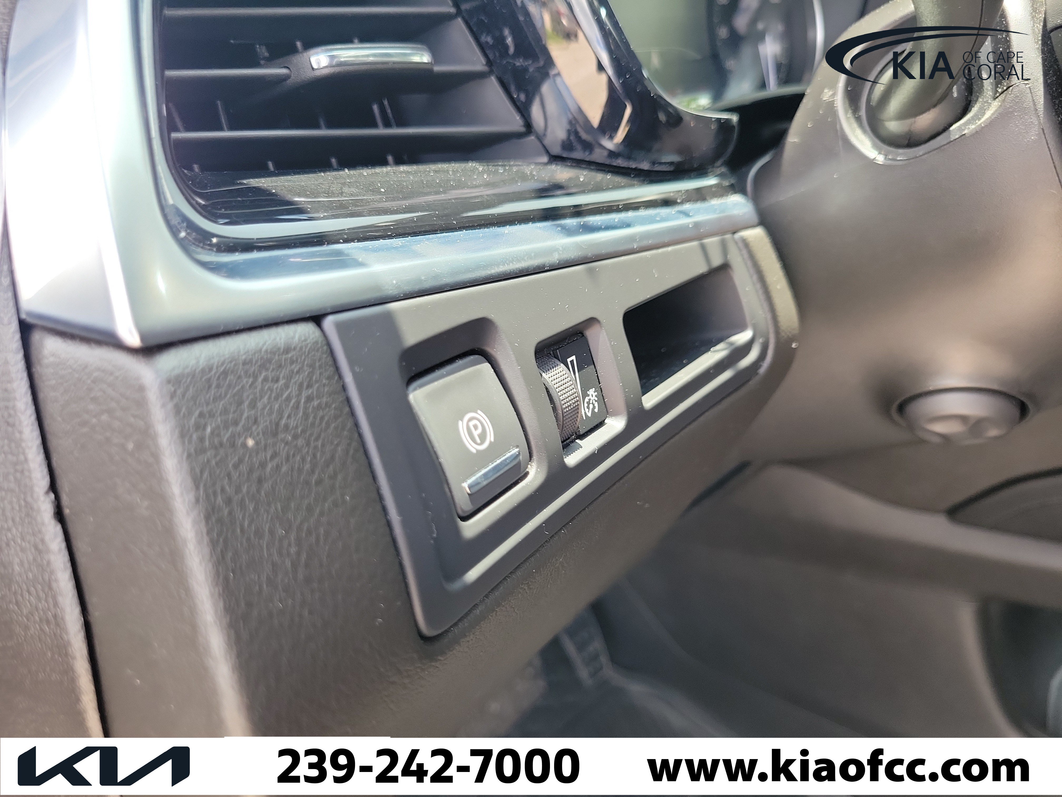 Used 2023 Cadillac XT6 Premium Luxury AWD/4WD image 28