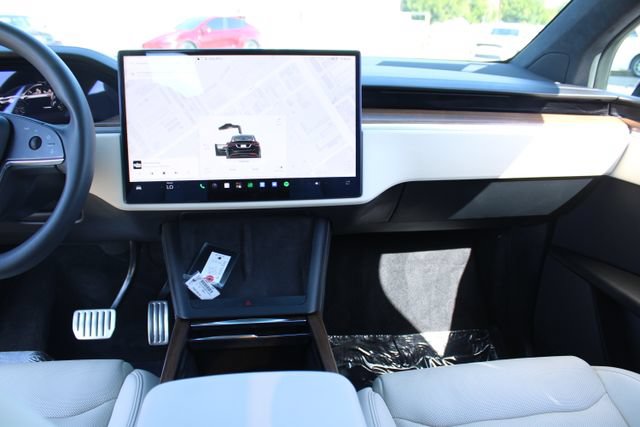 Used 2023 Tesla Model X AWD/4WD image 12