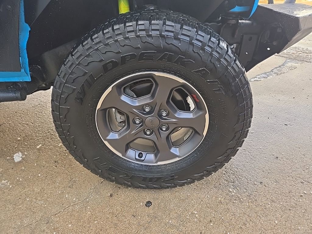 Used 2018 Jeep Wrangler Sport image 27