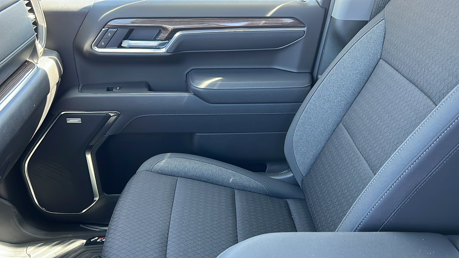 New 2026 Chevrolet Silverado 1500 LT Trail Boss w/ Convenience Package II image 23