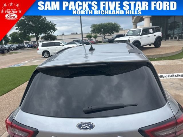 Used 2023 Ford Escape ST-Line w/ Tech Pack #1 image 7