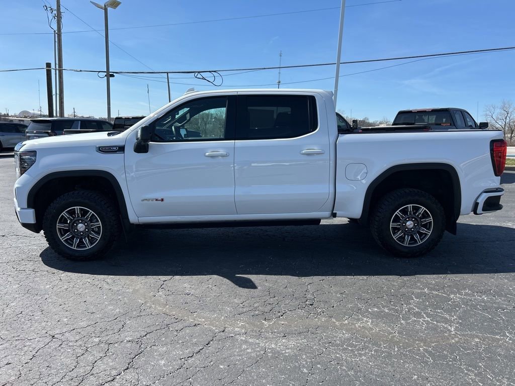 Used 2025 GMC Sierra 1500 AT4 AWD/4WD image 8