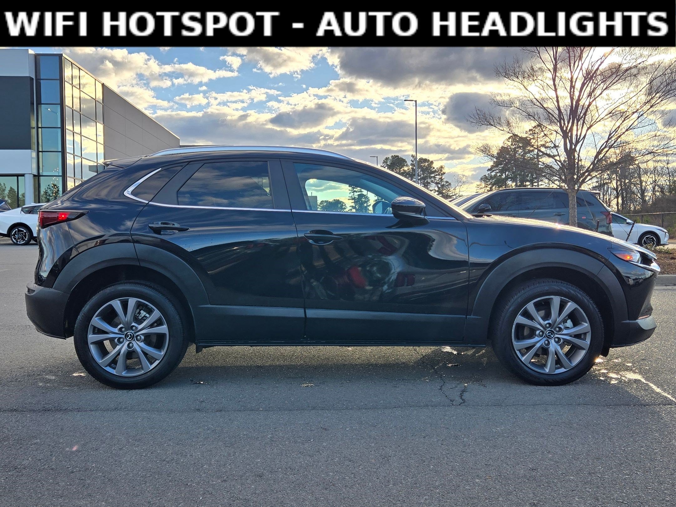 Used 2025 MAZDA CX-30 AWD 2.5 S w/ Preferred Package image 8