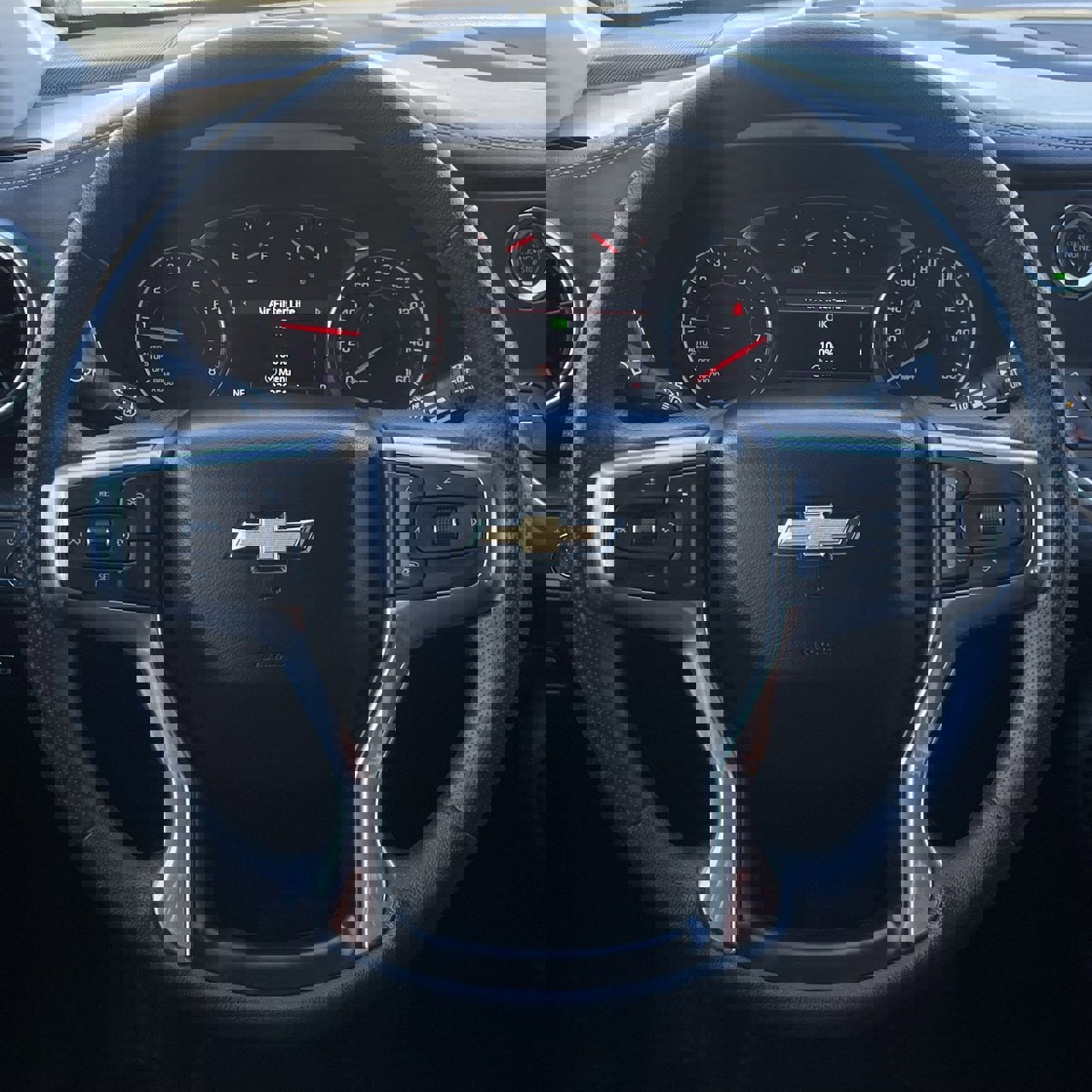 Used 2025 Chevrolet Blazer LT image 12